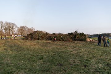 Bild 12 - Osterfeuer